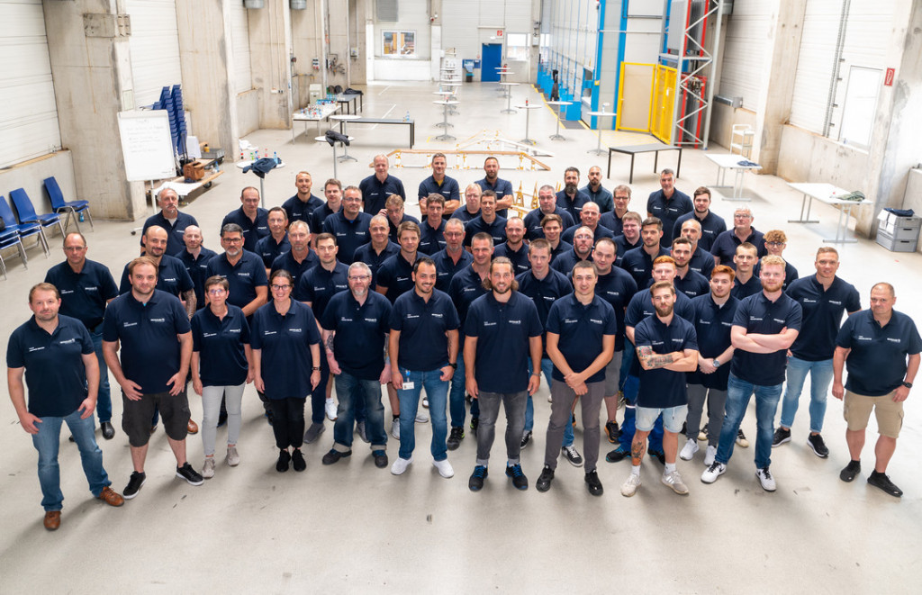 The employees of the Service Center have many years of experience and the highest level of technical know-how. © Schuler