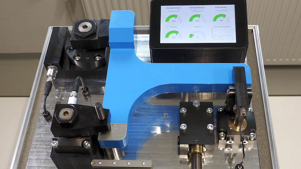 A demo at the ROEMHELD booth at the EMO will show different clamping elements such as hinge clamps, swing clamps, and bore clamps, equipped with extensive sensor technology for Industry 4.0 applications (photo: ROEMHELD)